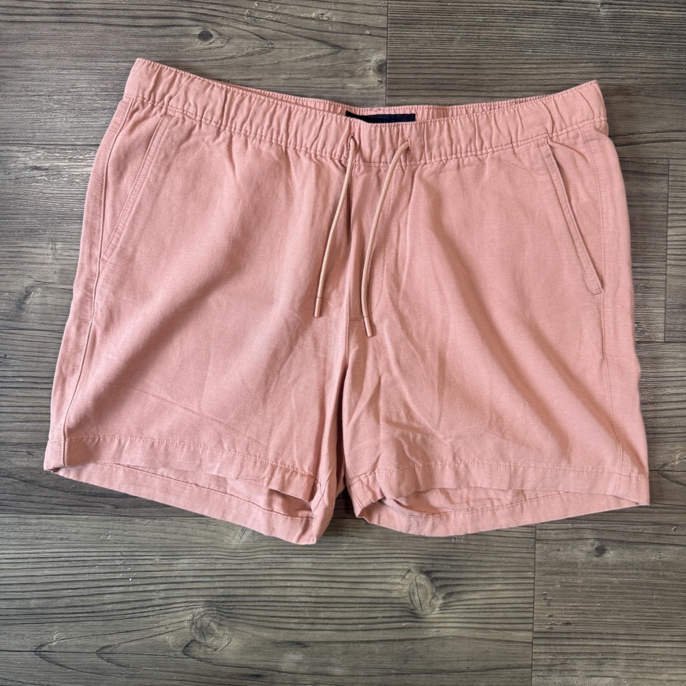 Abercrombie & Fitch Shorts Mens XL Pink Chino 7 Inseam Elastic Waist Casual